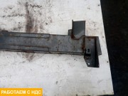 Усилитель переднего бампера