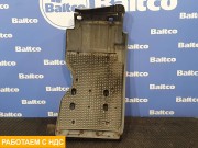 Крыло переднее левое