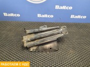 Опорная стойка кабины левая