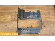 Кронштейн фар правый